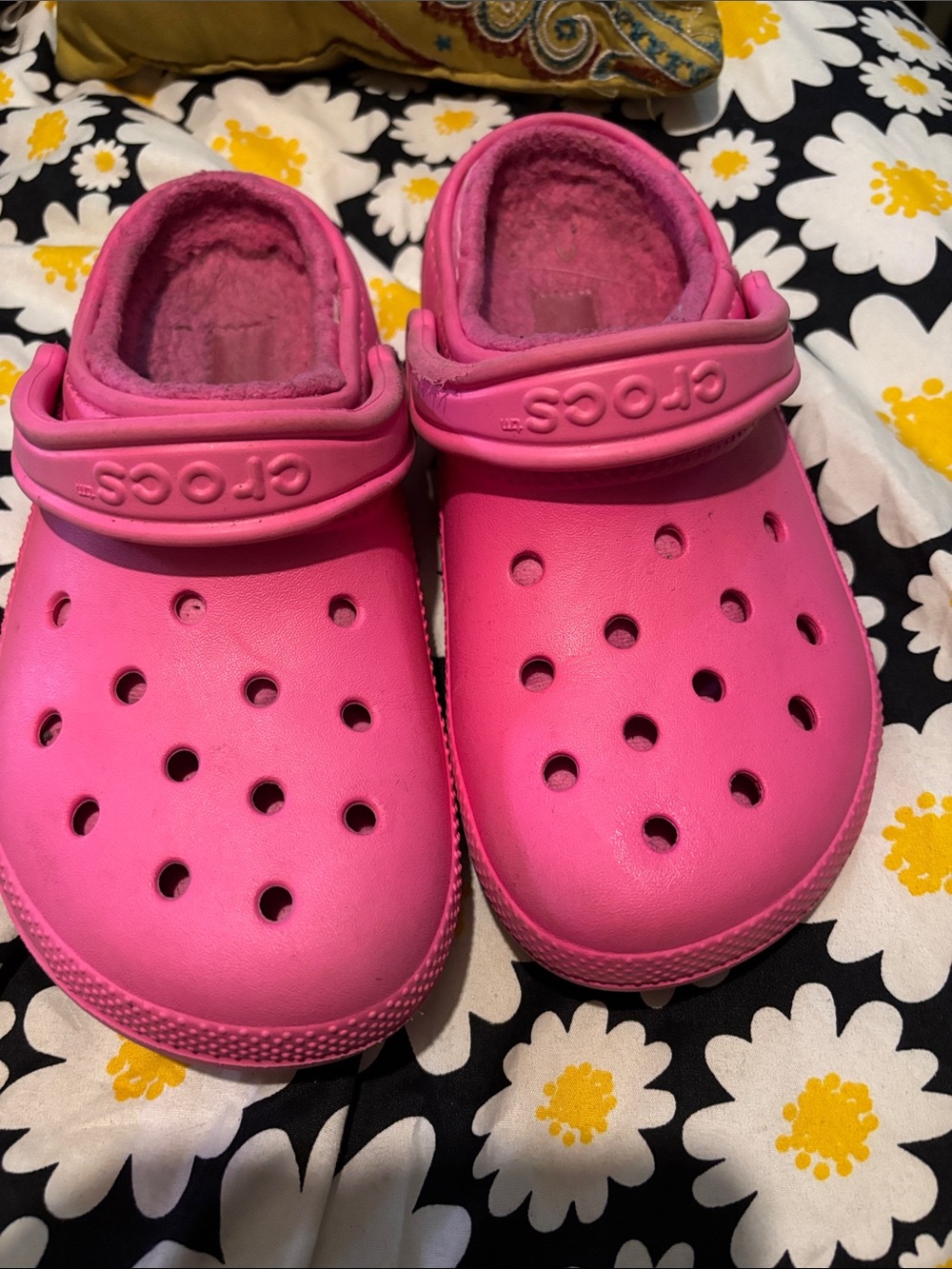 CROCS Kids Classic Lined Clog in Bright Pink